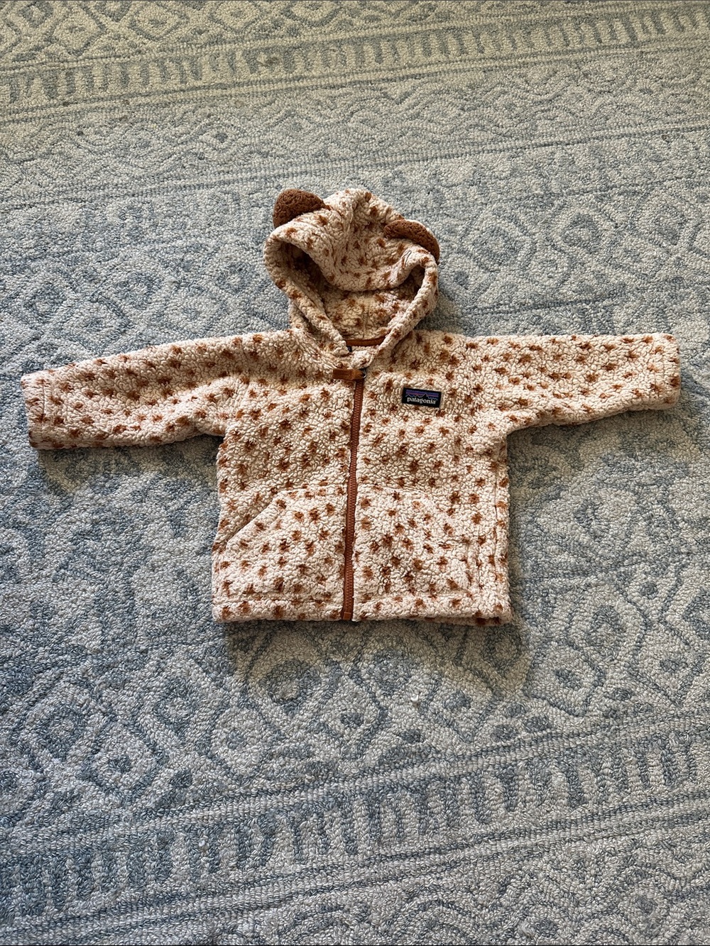 Patagonia baby fleece jacket size 3-6 months